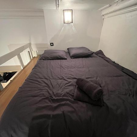 Bel Appartement Avec Mezzanine En Plein Centre De Bordeaux Exterior foto